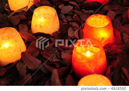 Leaves and candles Leaves and candles 4928592