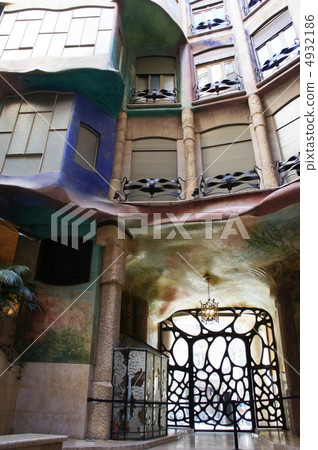 世界遺產Casa Mila Gaudi的作品 4932186