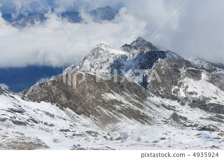 Mountain Mountain 4935924