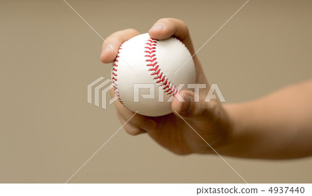 Hold a hard ball 4937440