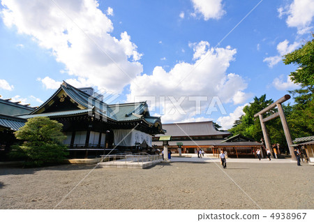 Tokyo Yasukuni Shrine Tokyo Yasukuni Shrine 4938967