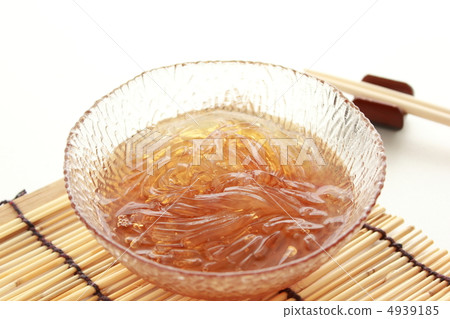 Healthy dessert in summer Healthy dessert in summer 4939185