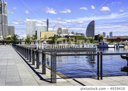 Yokohama Minato Mirai (Yokohama-shi Naka-ku, near the elephant's nose park) Yokohama Minato Mirai (Yokohama-shi Naka-ku, near the elephant's nose park) 4939416