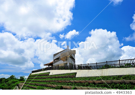 Featured spots in Ishigaki-jima Observatory which sees the sea of the Emerald in full view of Ishigaki-city Featured spots in Ishigaki-jima Observatory which sees the sea of the Emerald in full view of Ishigaki-city 4943363