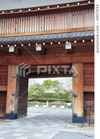 Sunpu Castle Ruins Higashiomon 4947034