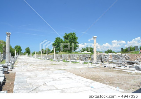 The marble Arcadian street which continued to the port The marble Arcadian street which continued to the port 4947056