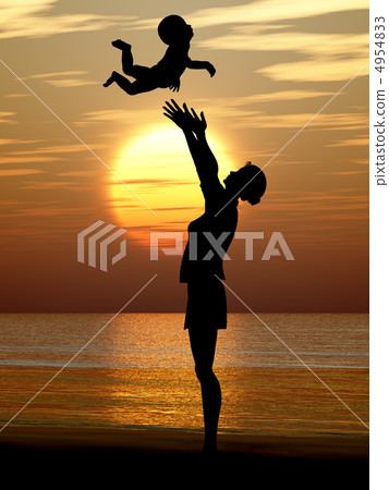 Silhouette of the woman and the baby 4954833