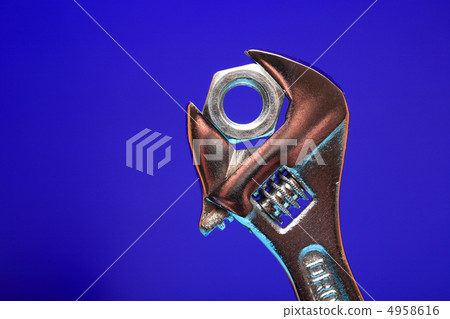 Spanner And Screw Nut 4958616