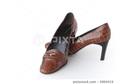 Brown Woman Shoes 4960419