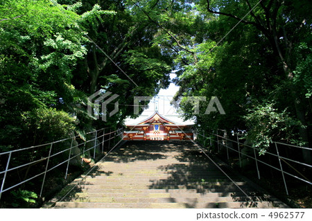 Visit the famous Shinko shrine as a shrine dedicated to Edo Castle dedicating Oyama Goddess of the God of God 4962577