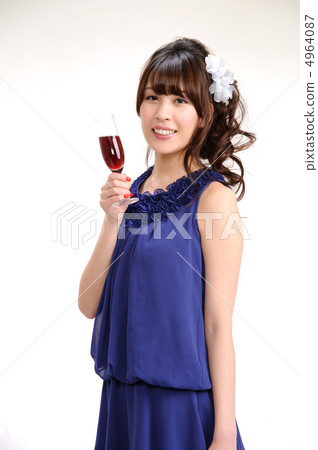 年輕的女士 年輕的女士 4964087