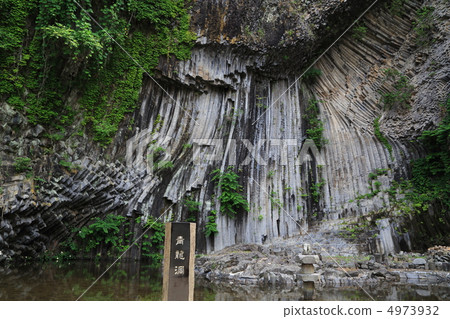 Columnar joint of Genbudo Park (Toyooka City, Hyogo Prefecture) Columnar joint of Genbudo Park (Toyooka City, Hyogo Prefecture) 4973932