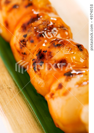 [A3 correspondence] Mitarashi dumpling close-up (vertical) part 4 4974058