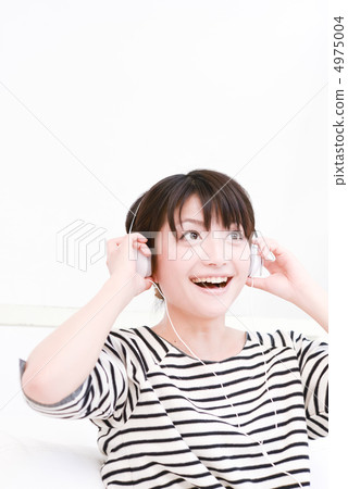 Music with a smile 4975004