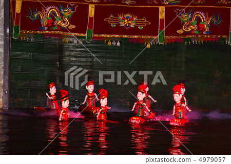 Comical water puppet theater of Hanoi, Vietnam 4979057
