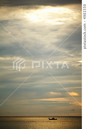 Sunset over Andaman Sea Sunset over Andaman Sea 4981550