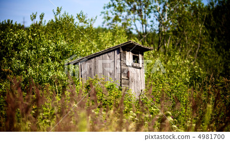 Old Outhouse Waiting For You Old Outhouse Waiting For You 4981700