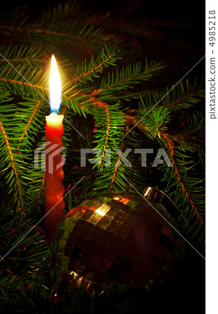 candle and decoration ball candle and decoration ball 4985218