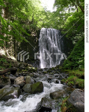 Kameda不動的瀑佈在夏天 Kameda不動的瀑佈在夏天 4987342