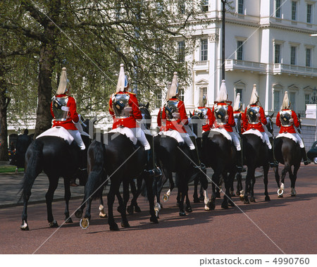 Real face London 4990760