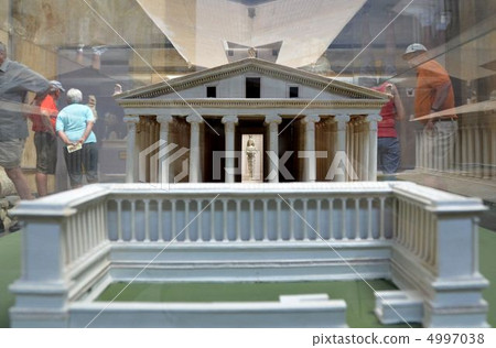 The 7th Wonder of the World Temple of Artemis and the Model of Artemis Statue 4997038