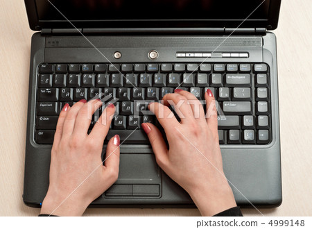 Typing Typing 4999148