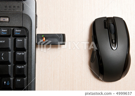 Wireless technology 4999637