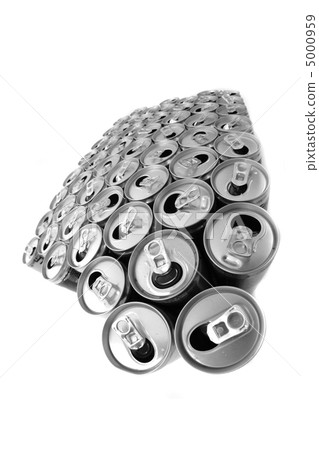 empty beer cans 5000959