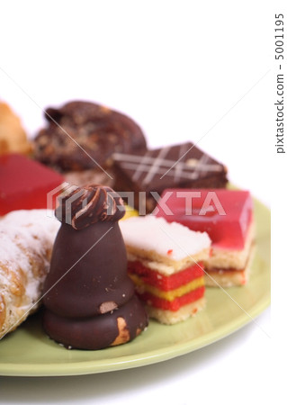 sweet deserts 5001195