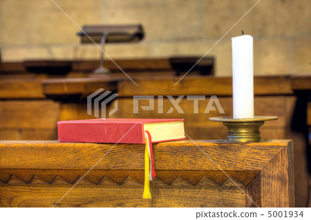 Saint Vitus Cathedral Prague, Prague castle, Czech Republic - interior -choir chapel.Detail of hymnal and candle Saint Vitus Cathedral Prague, Prague castle, Czech Republic - interior -choir chapel.Detail of hymnal and candle 5001934
