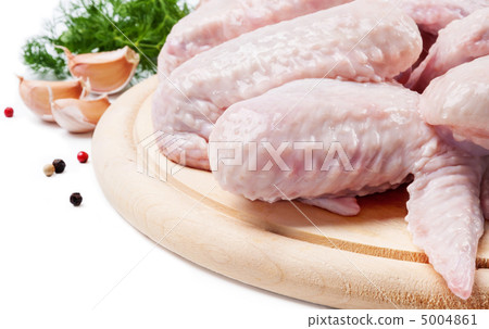 chicken wings with dill and garlic chicken wings with dill and garlic 5004861