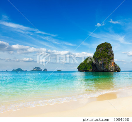 Pranang beach. Krabi, Thailand 5004968