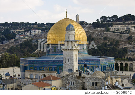 Old city of Jerusalem Old city of Jerusalem 5009942