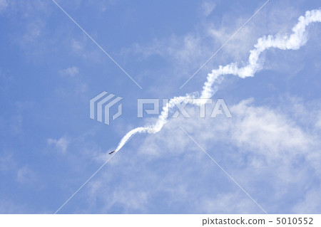A plane performing in an air show at Jones Beach A plane performing in an air show at Jones Beach 5010552
