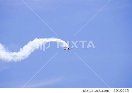 A plane performing in an air show at Jones Beach A plane performing in an air show at Jones Beach 5010625