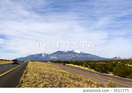 Country Highway 5011775