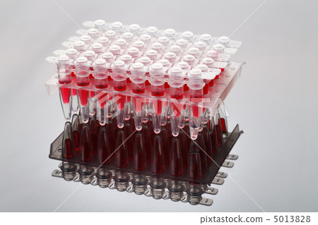 Cassette with test tubes 5013828