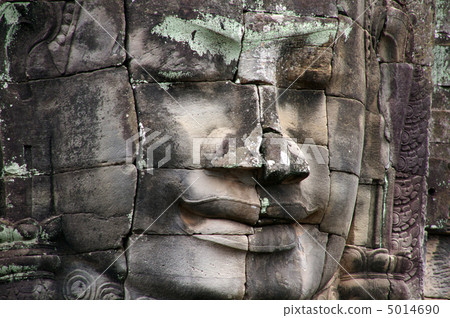 Stone statue of World Heritage Angkor Tom 5014690