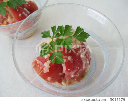 Salt of salt tomato salad Salt of salt tomato salad 5015379