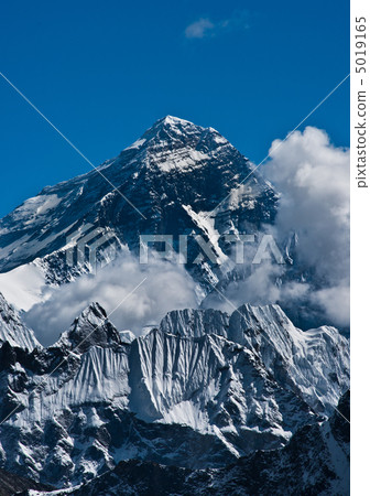 Everest Mountain Peak or Sagarmatha - top of the world Everest Mountain Peak or Sagarmatha - top of the world 5019165