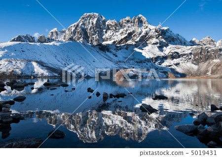 Sacred Gokyo Lake and mountain peak in Himalayas 5019431