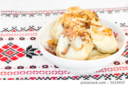 Ukrainian vareniki or dumplings Ukrainian vareniki or dumplings 5019447
