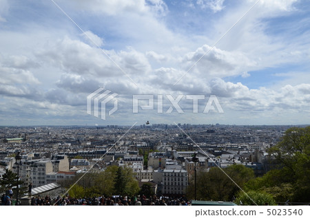 Landscape in Paris From the hill of Montmartre 5023540