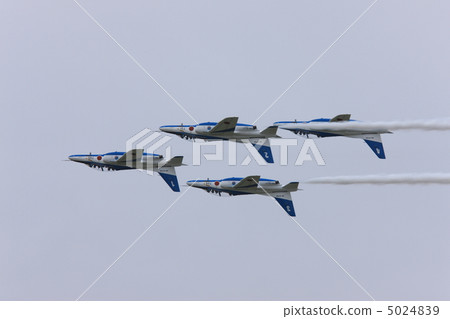 Blue Impulse  5024839