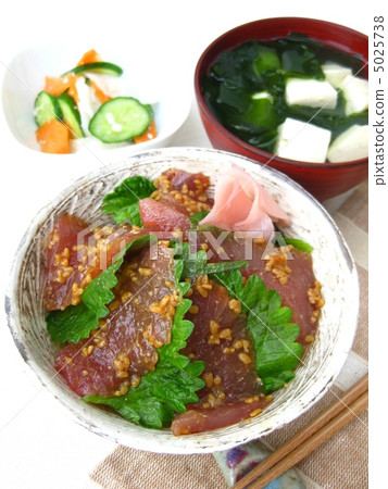 Tuna Soy Sauce Bowl 5025738