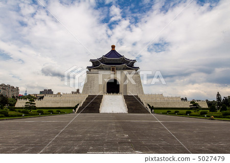 Chinese Chamonet (Horizontal · Unmanned) 5027479