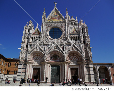 錫耶納大教堂正面1 5027518
