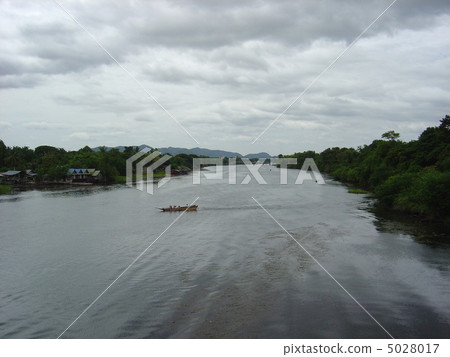 泰葵河鐵橋 5028017