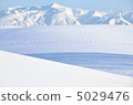 Snow mountain 5029476