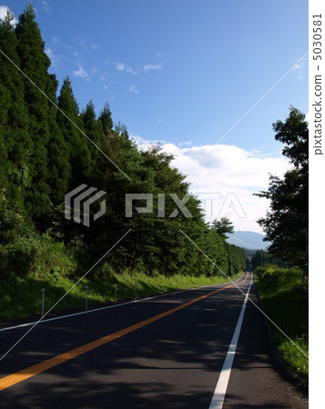 高原的一條路 高原的一條路 5030581